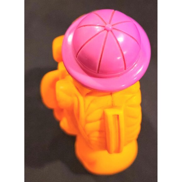 Vintage 1981 Lion Leo Avon Shampoo Bottle Figure With Pink Hat Kitsch - Picture 5 of 8